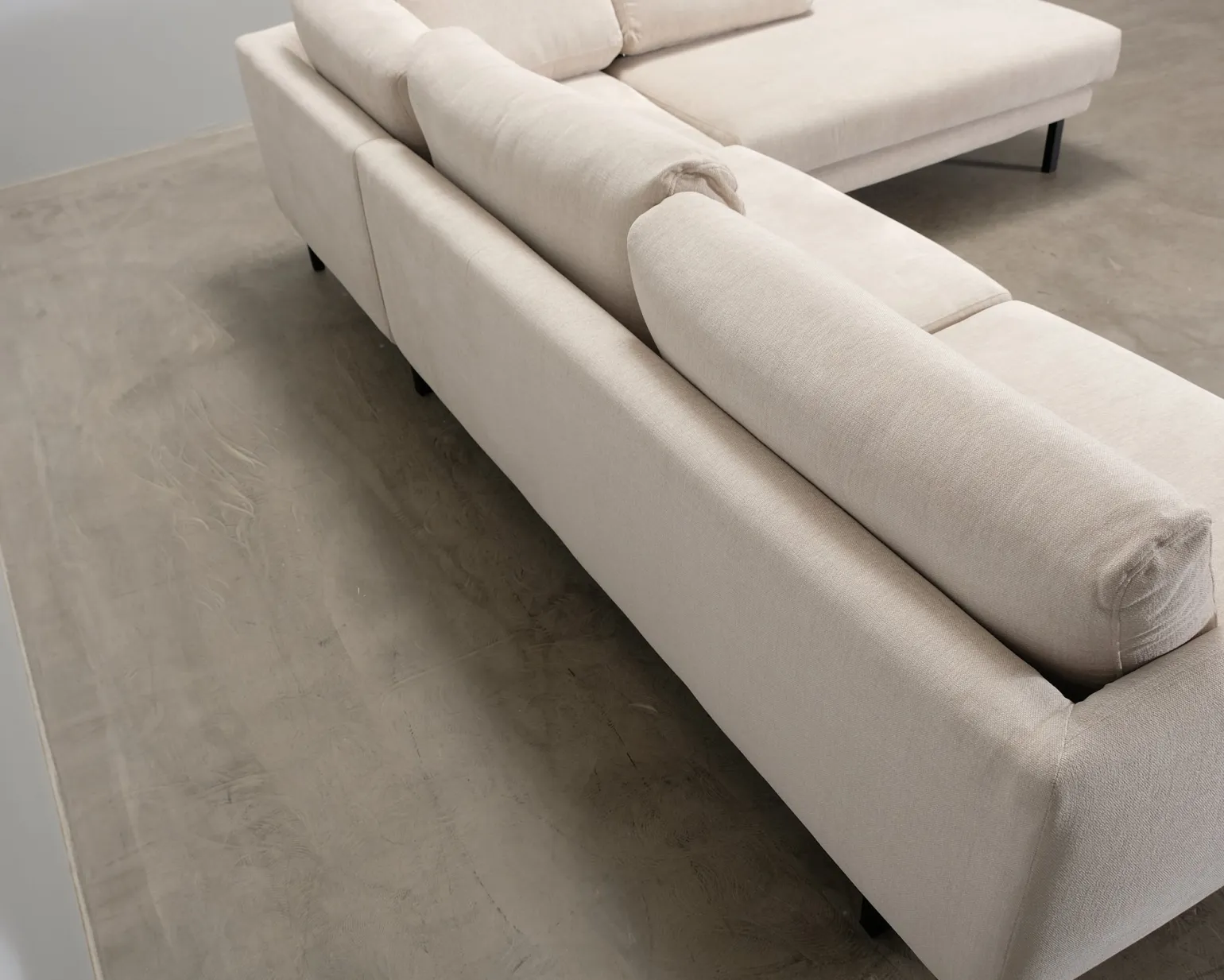 Finsoffat Kataja 4-sits soffa beige