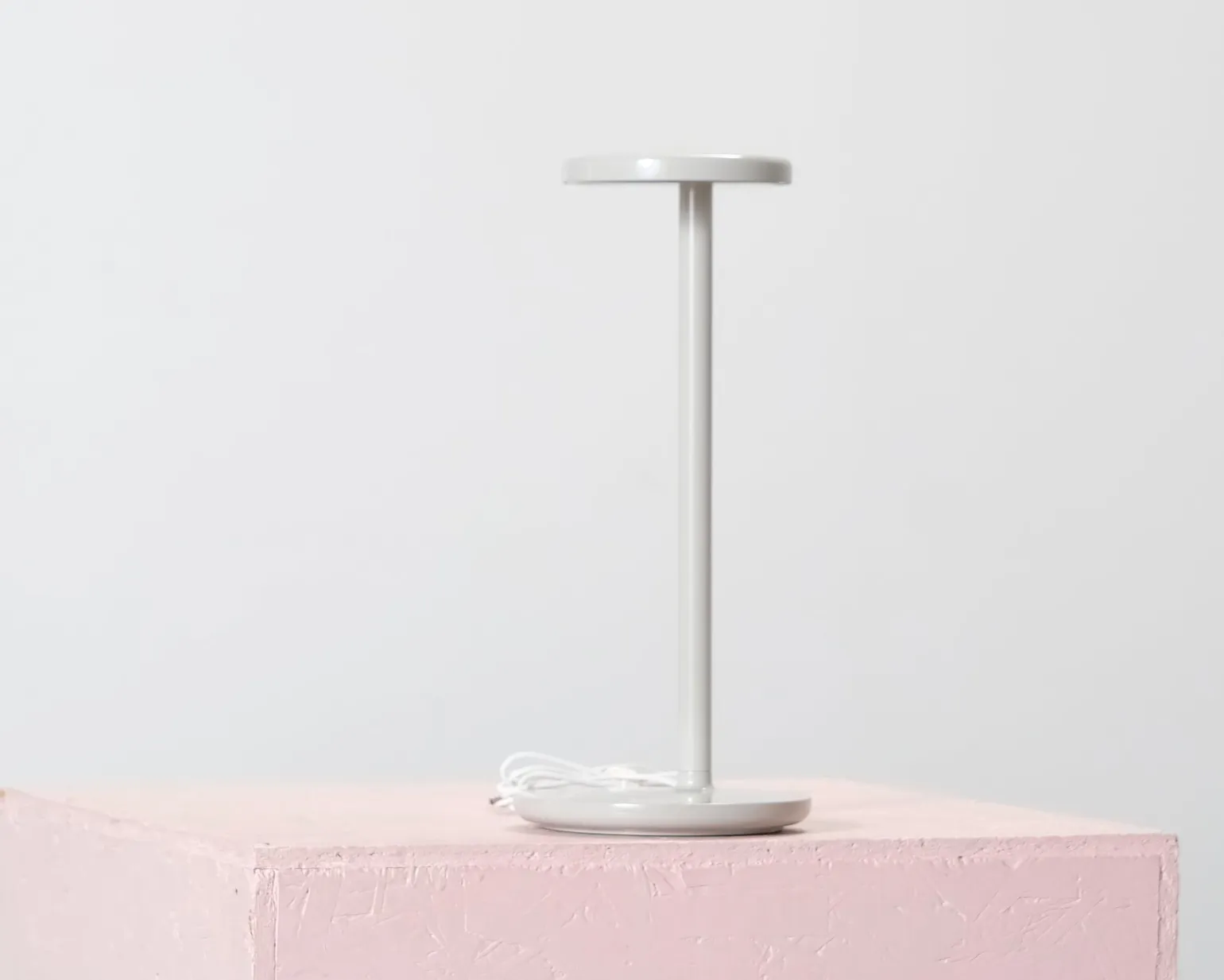 Flos Oblique bordslampa grå