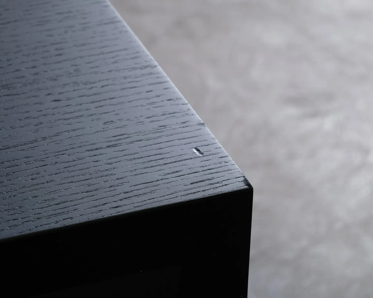 Forms & Objects Ellie soffbord svart