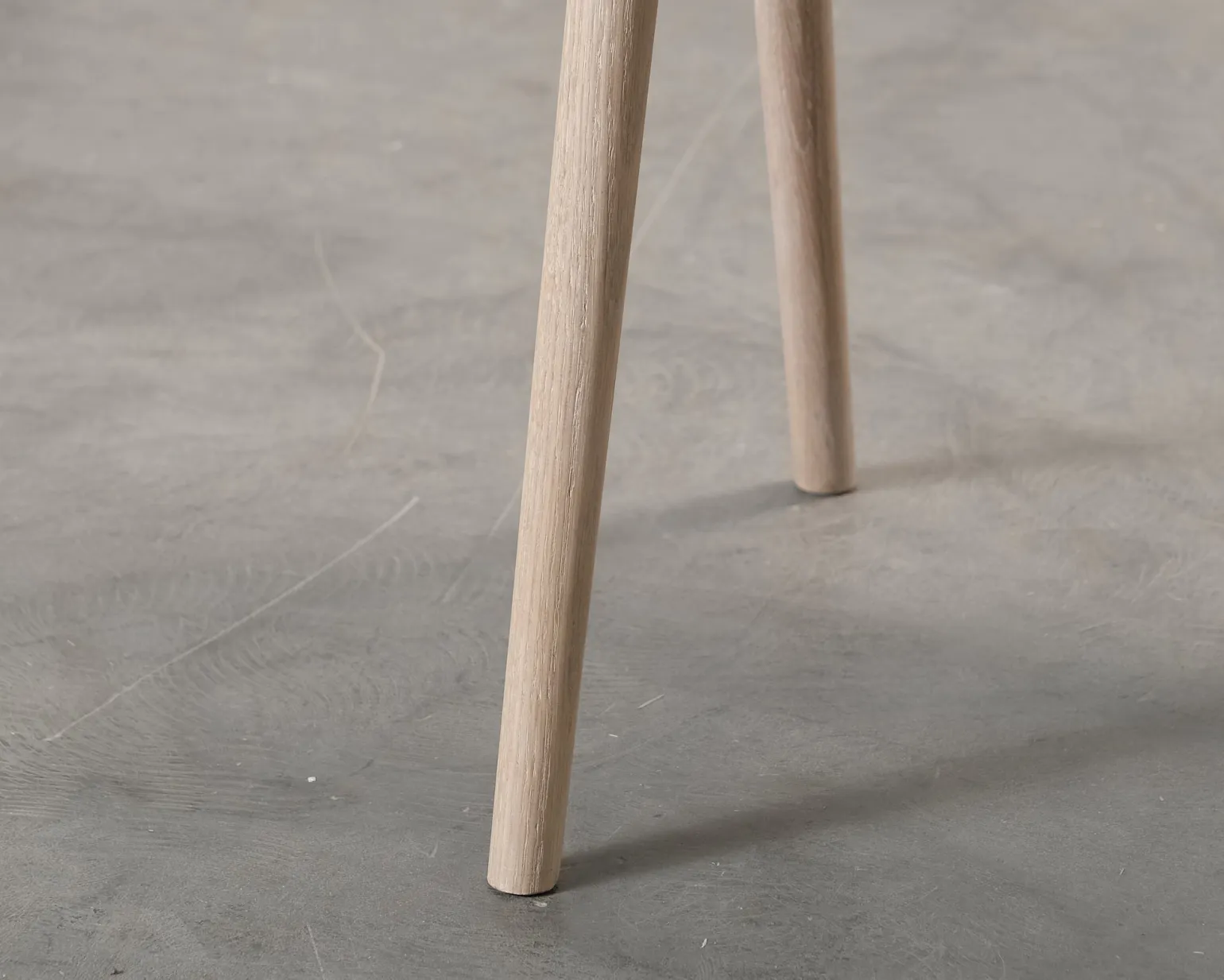 Forms & Objects Hennie matstol i ek
