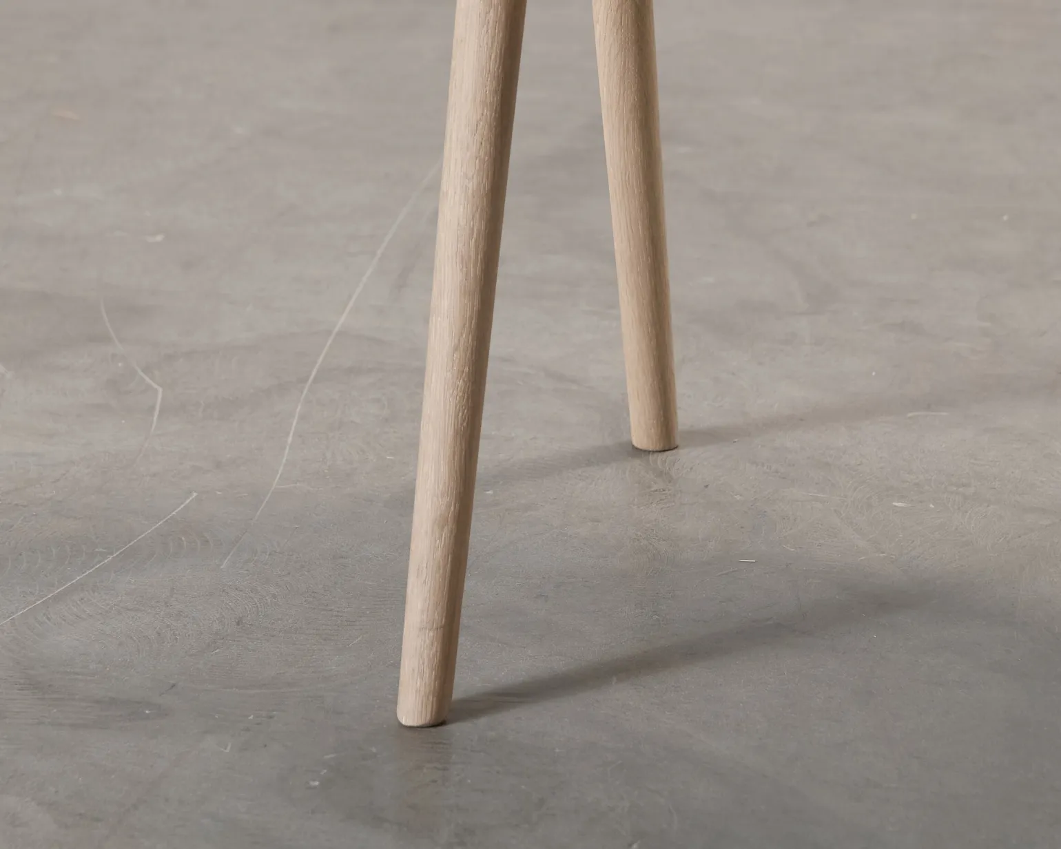 Forms & Objects Hennie matstol i ek
