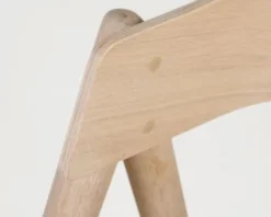 Forms & Objects Hennie matstol i ek, set om 2