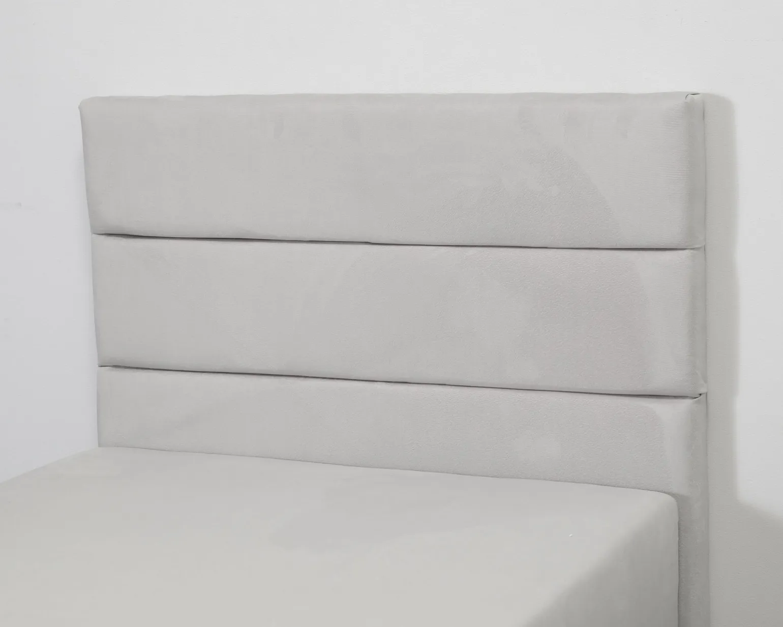 Frodsham säng 90 cm ljusgrå