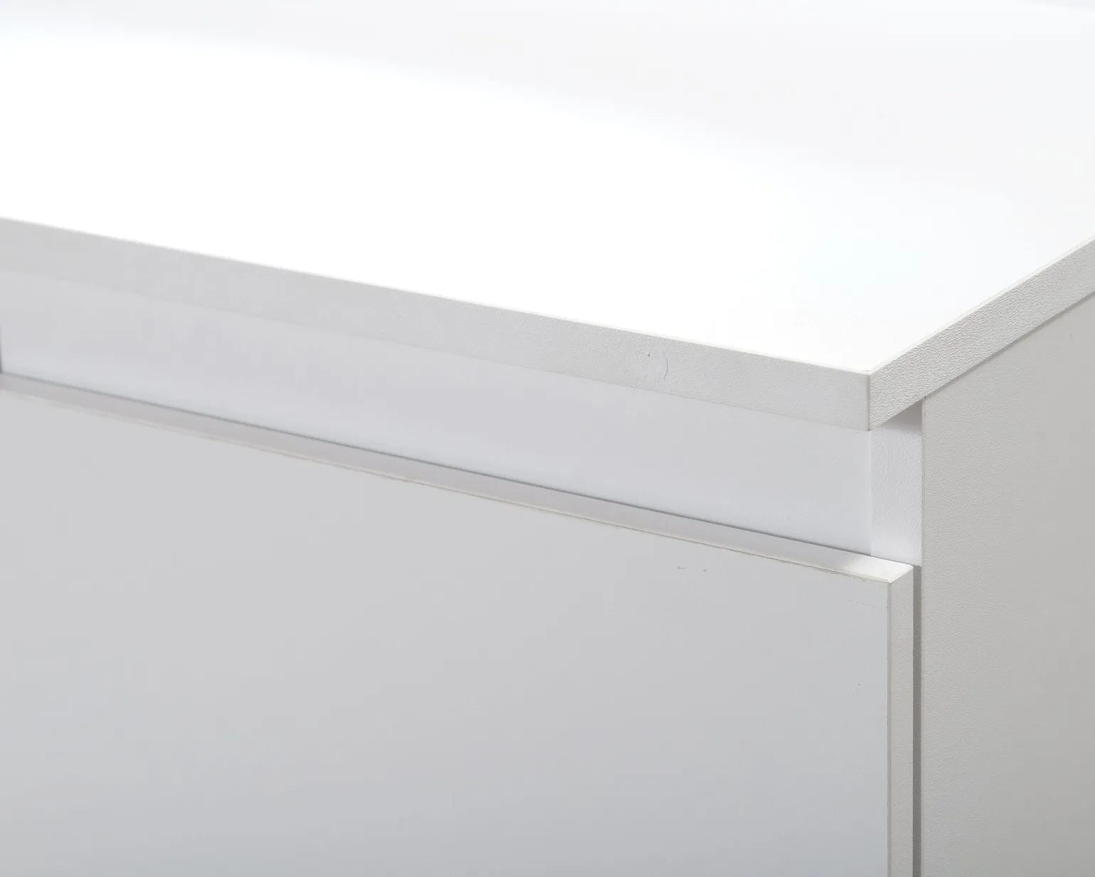 Glow sminkbord med stol vit
