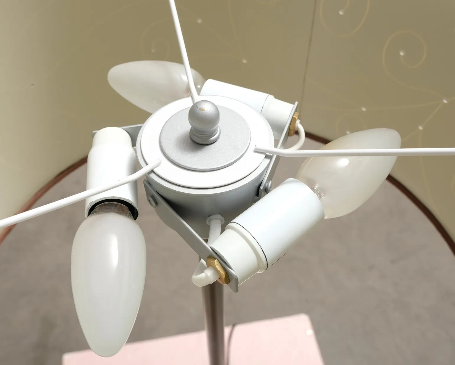 Golvlampa brun / metall