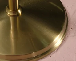 GUBI Bestlite BL1 bordslampa mässing / benporslin