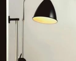 GUBI Bestlite BL5 vägglampa krom / svart
