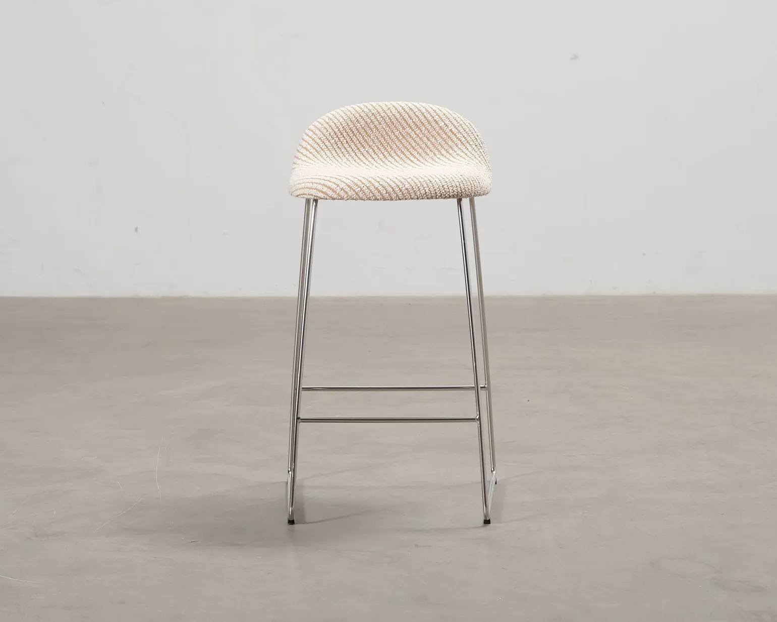 GUBI 3D barstol beige