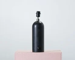 Gubi Gravity lampfot svart