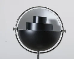 Gubi Multi-Lite golvlampa svart / krom