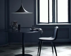 Gubi Semi pendellampa ø 47 cm svart