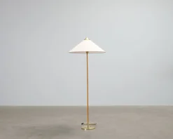 GUBI Tynell 9602 golvlampa canvas / mässing