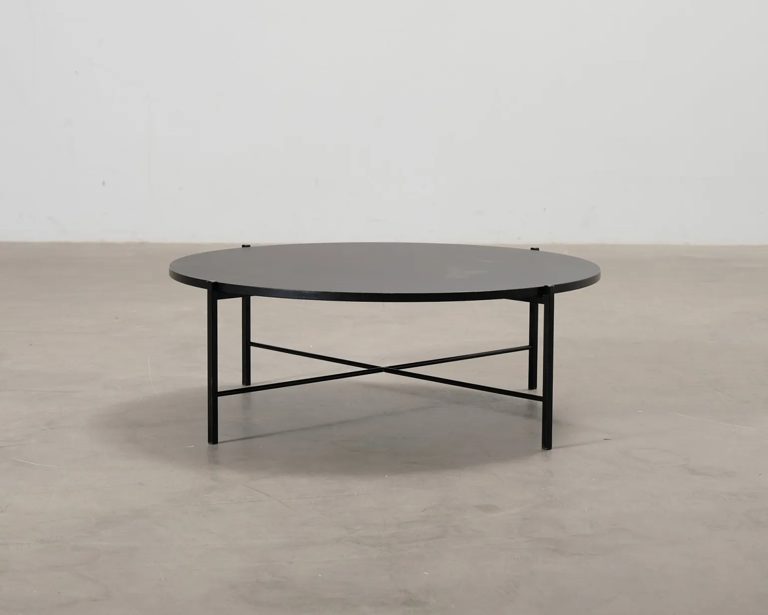 Hakola Round soffbord ø 90 cm svart