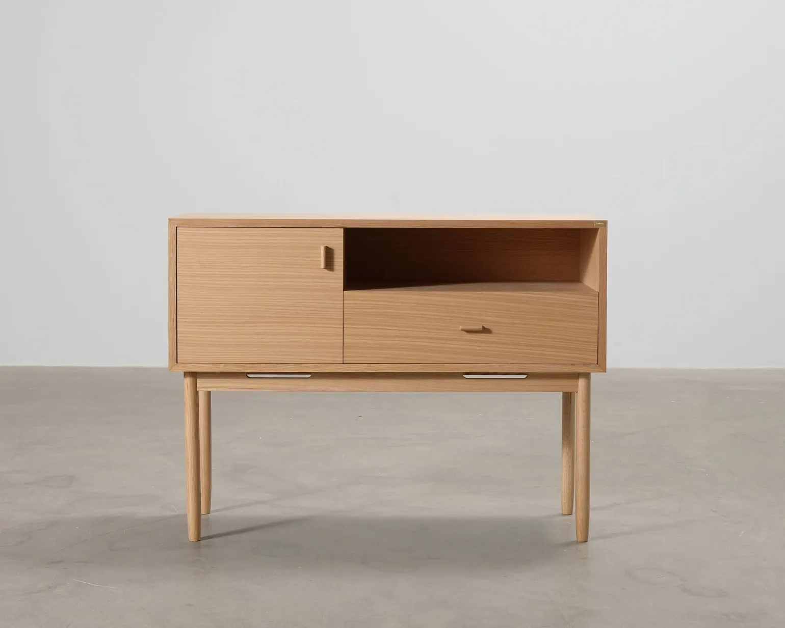 Hübsch Cube sideboard ek