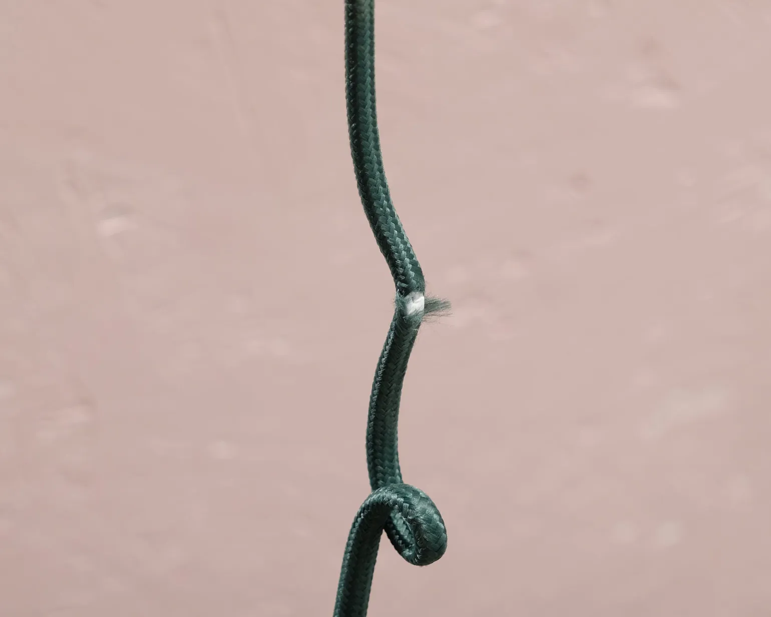 Hübsch Current vägglampa grön/khakigrön