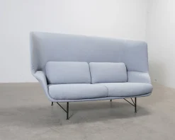 Herman Miller Striad Lounge 2-sits soffa ljusblå
