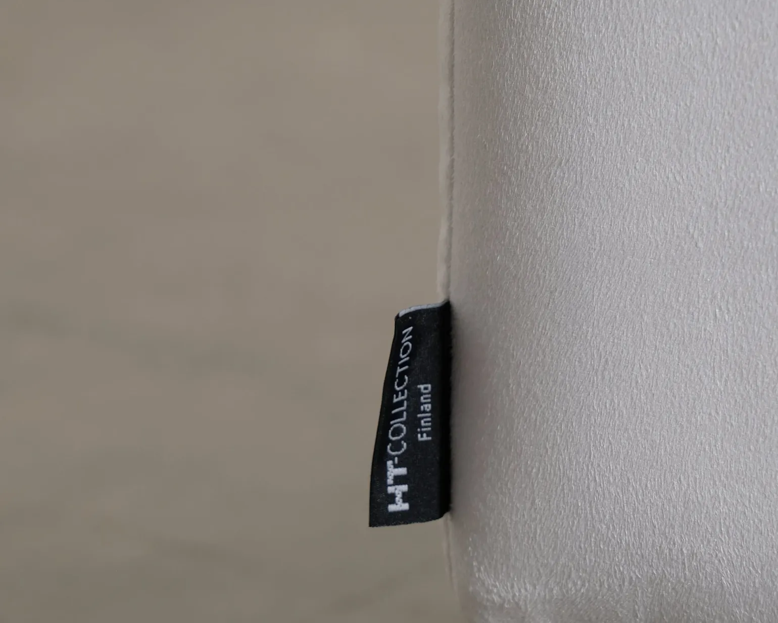 HT Collection 2-sits soffa vit