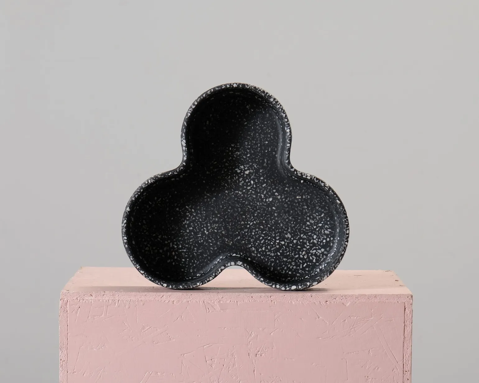 Humdakin Pisa Terrazzo Bowl skål svart 32 cm