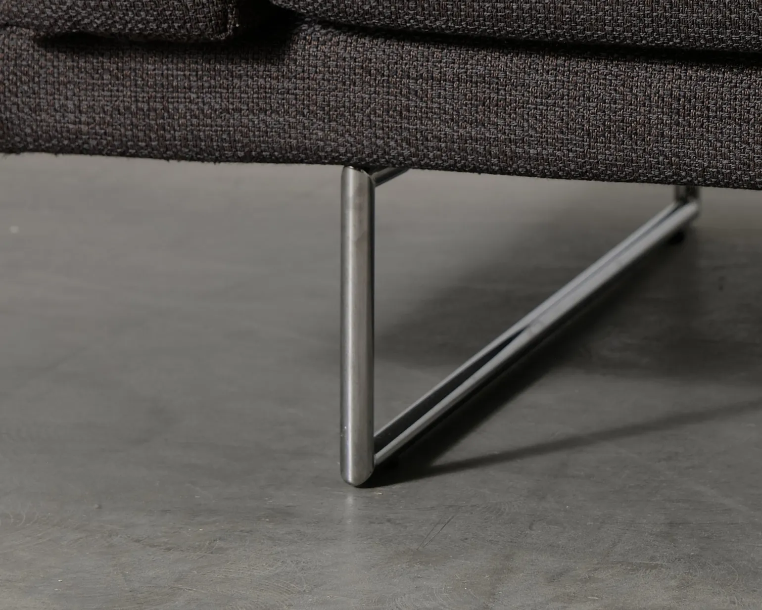 Ire Möbel Altero A 3-sits soffa brungrå