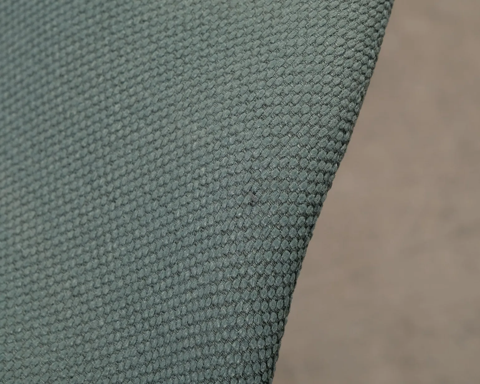 Johanson Design Atticus fåtölj grön