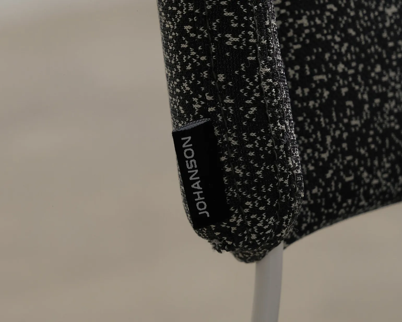 Johanson Design Frankie 08 stol grå