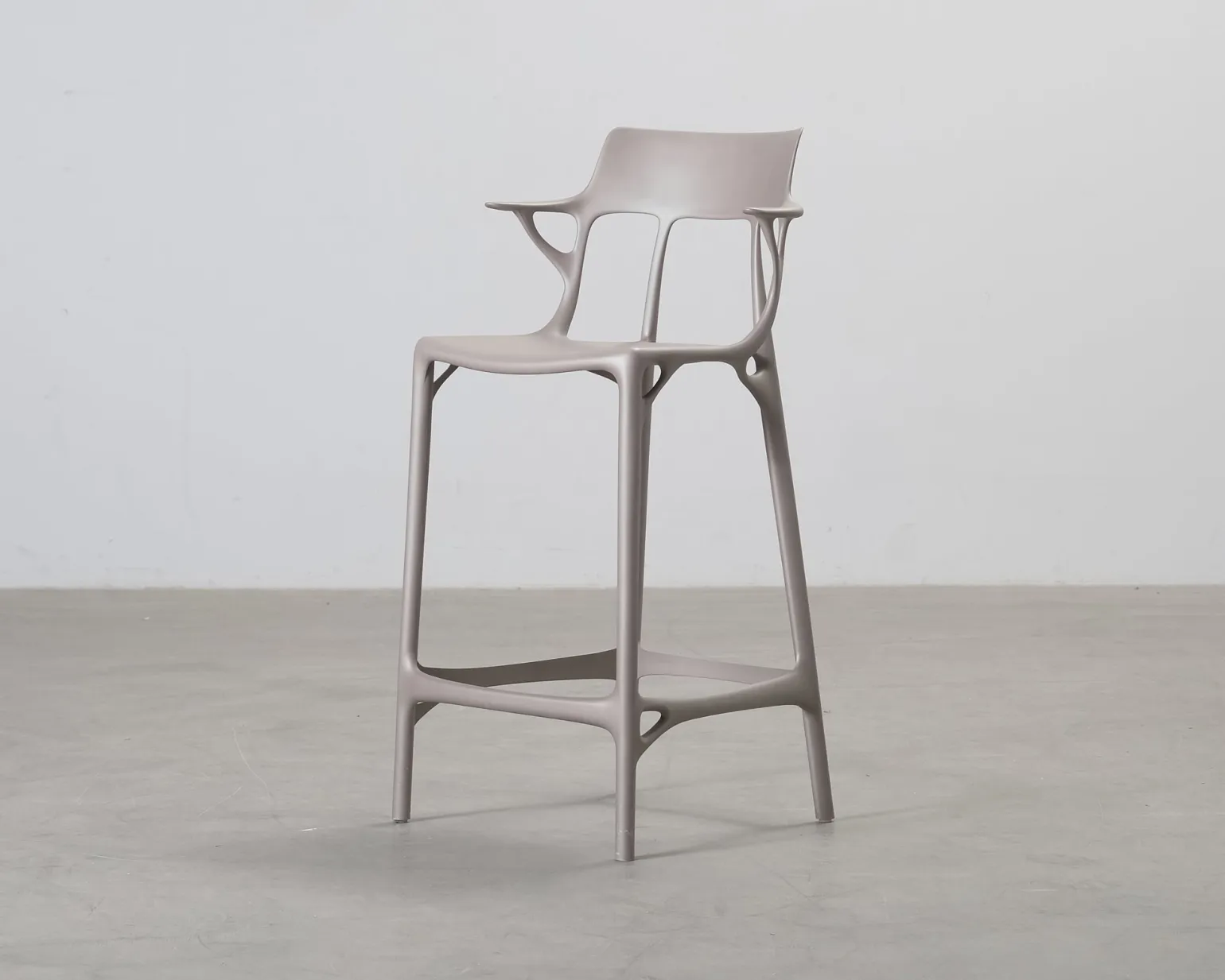 Kartell A.I. Recycled barstol grå