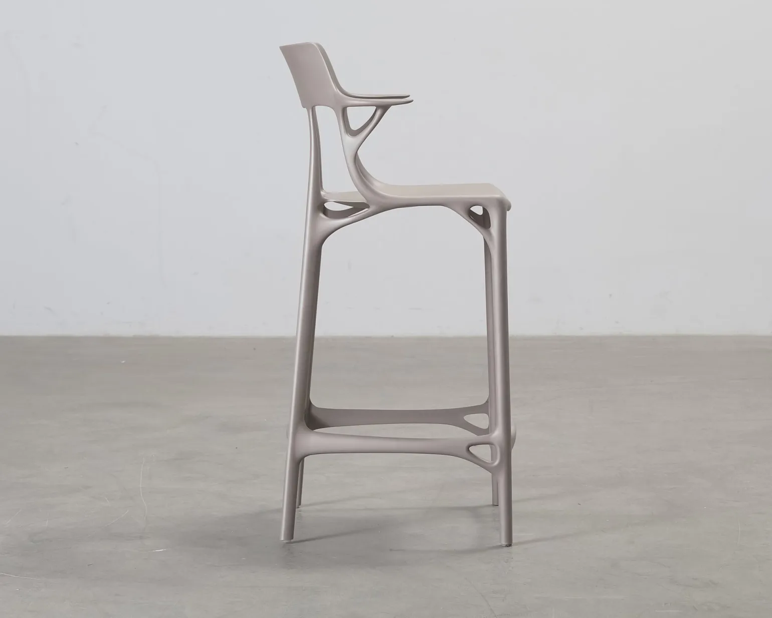 Kartell A.I. Recycled barstol grå