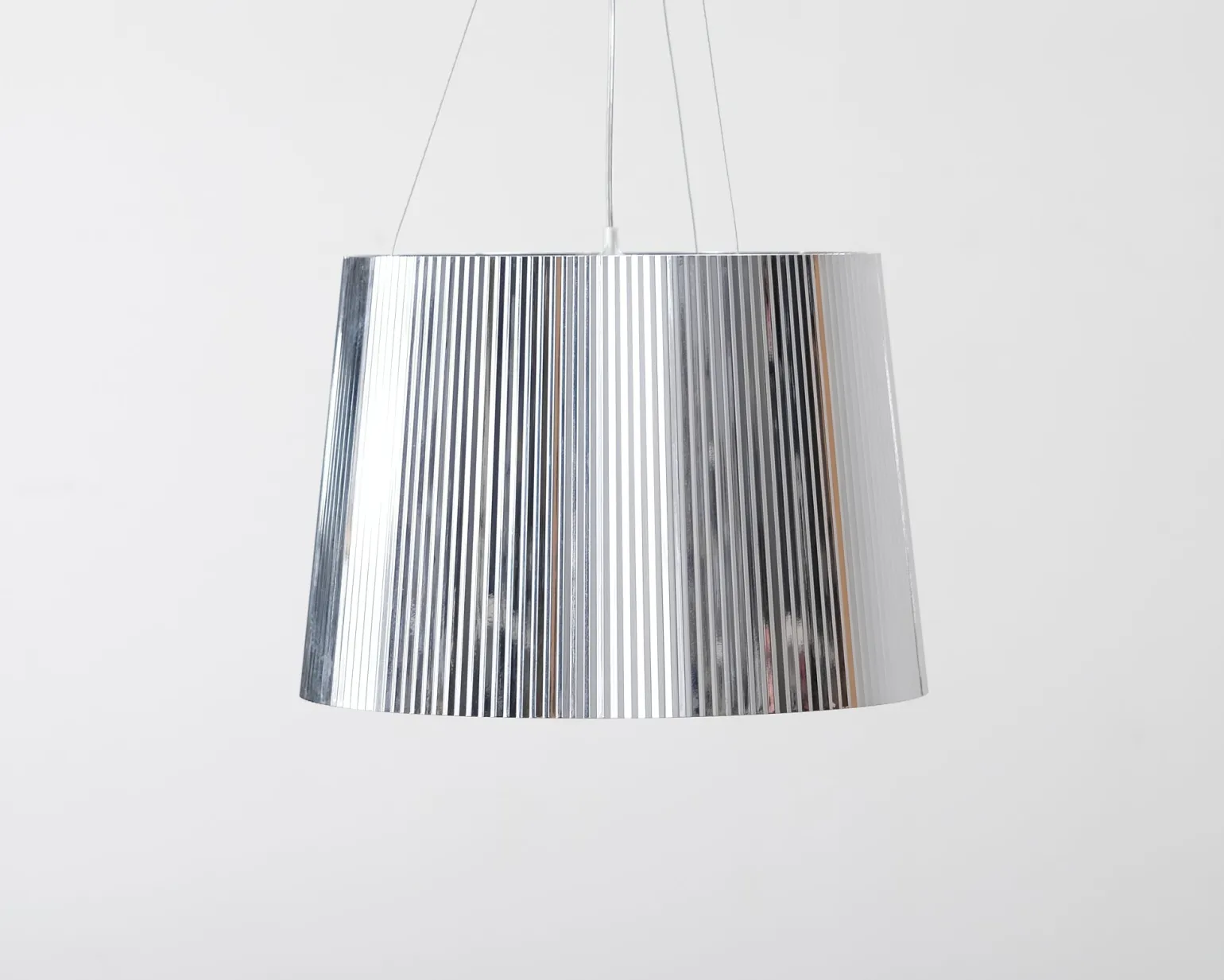 Kartell Gé pendellampa krom