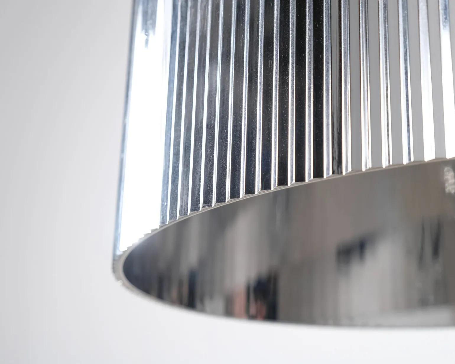 Kartell Gé pendellampa krom