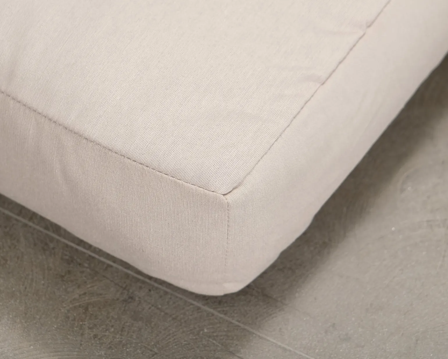 Karup Design Roots madrass 160 x 200 cm beige