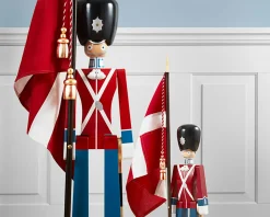 Kay Bojesen Standard-Bearer Medium