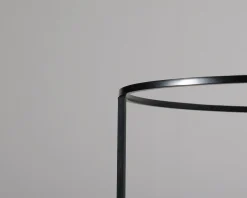 Klädställ i metall svart
