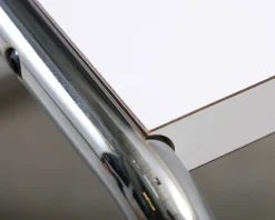 Knoll Laccio sidobord vit