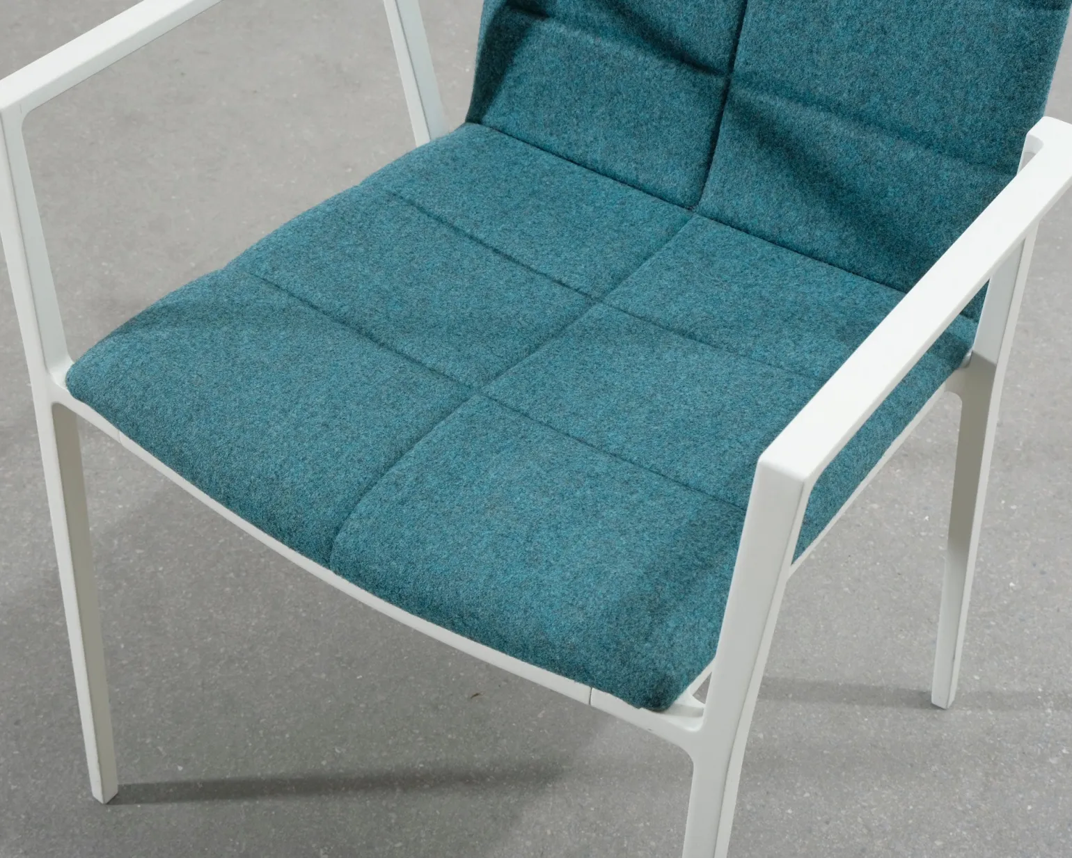 Lammhults Archal karmstol grön