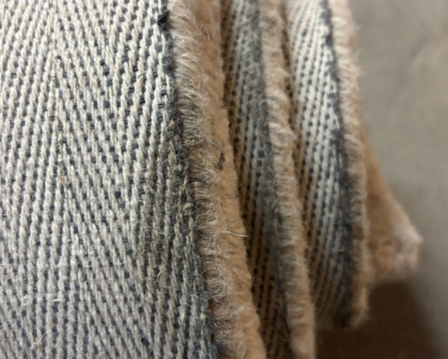 Layered Circular ullmatta 180 x 270 cm Bone White