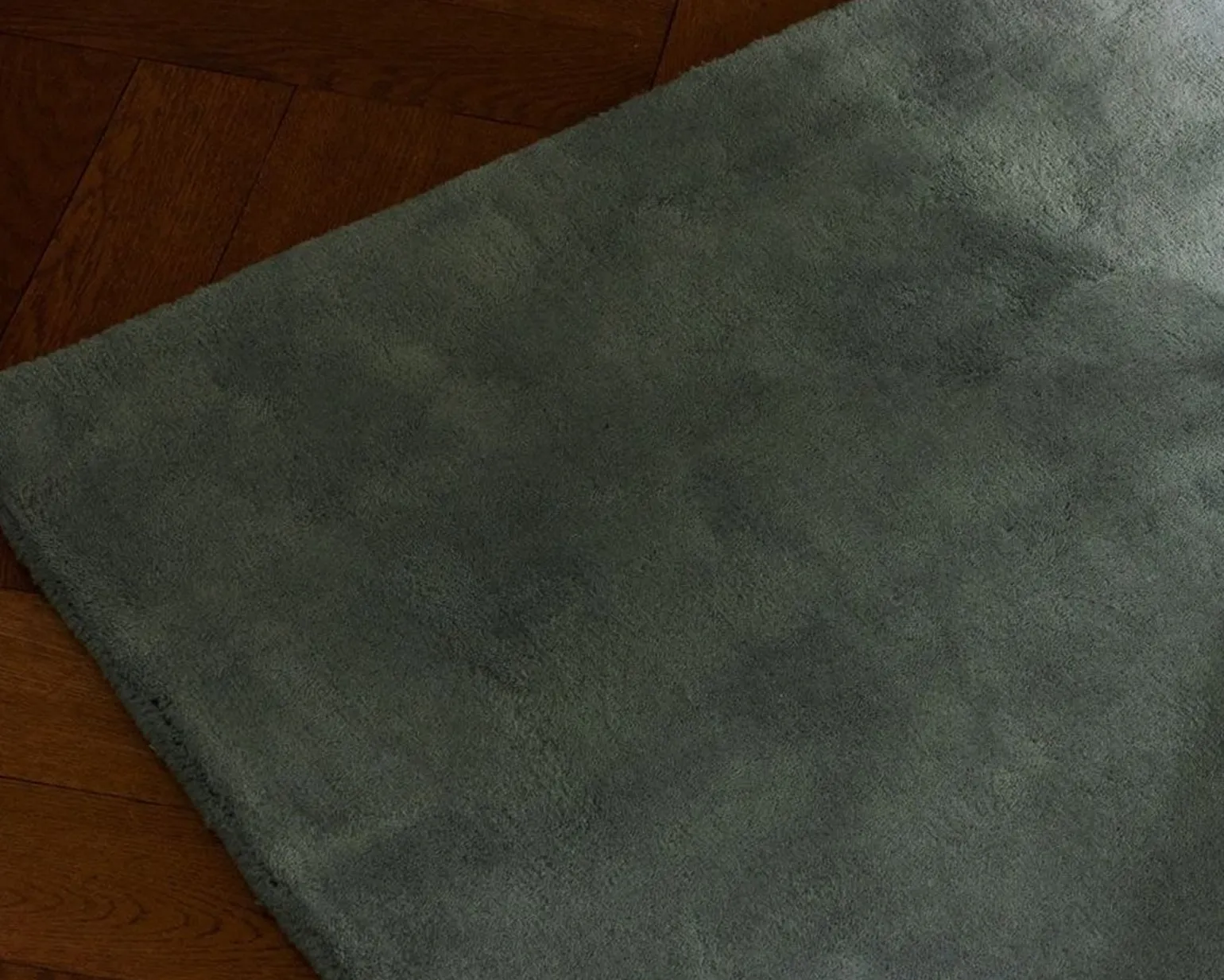 Layered Classic Solid Wool ullmatta 200 x 300 cm Blue Clair