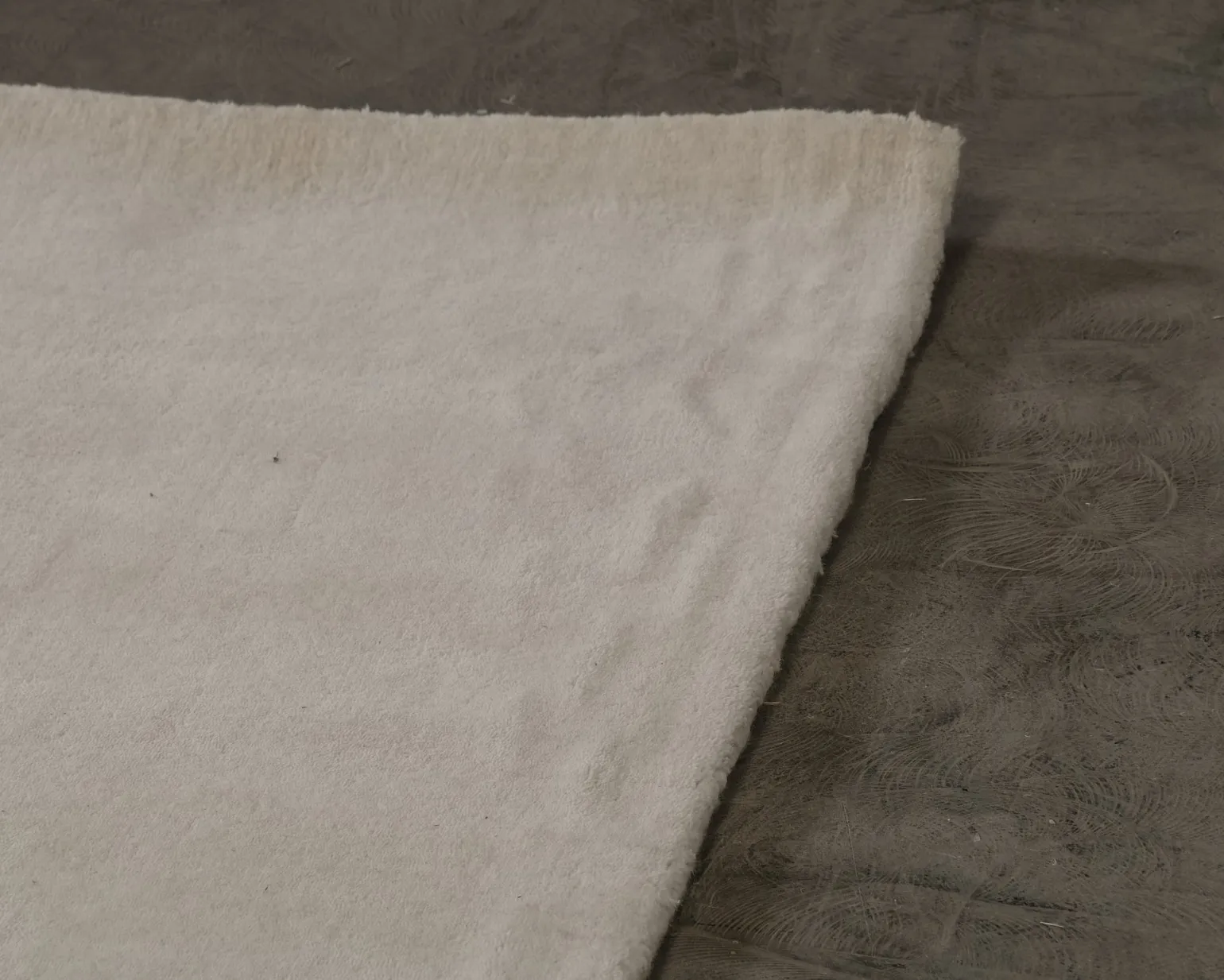 Layered Classic Solid Wool ullmatta 300 x 400 cm Bone White