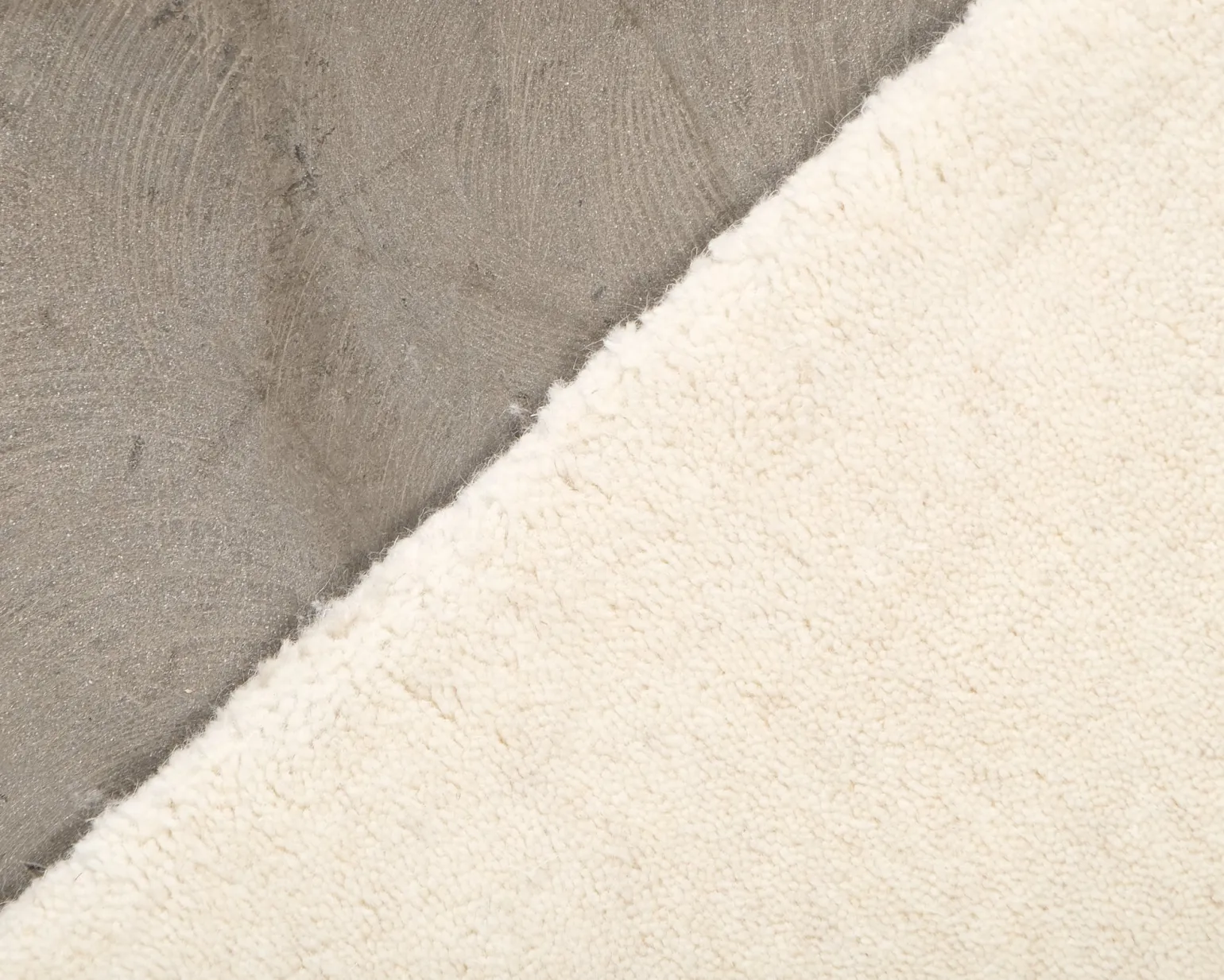 Layered Classic Solid Wool ullmatta 250 x 350 cm Bone White