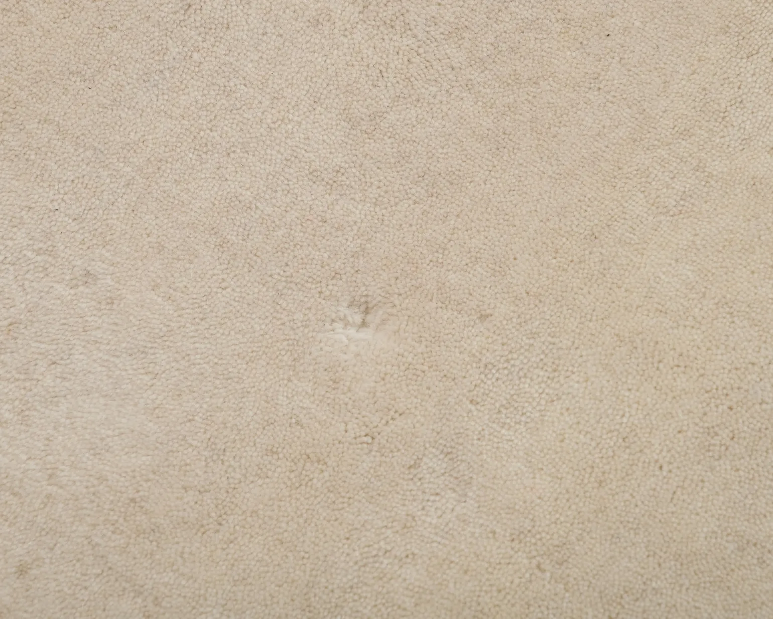 Layered Classic Solid Wool ullmatta 250 x 350 cm Bone White