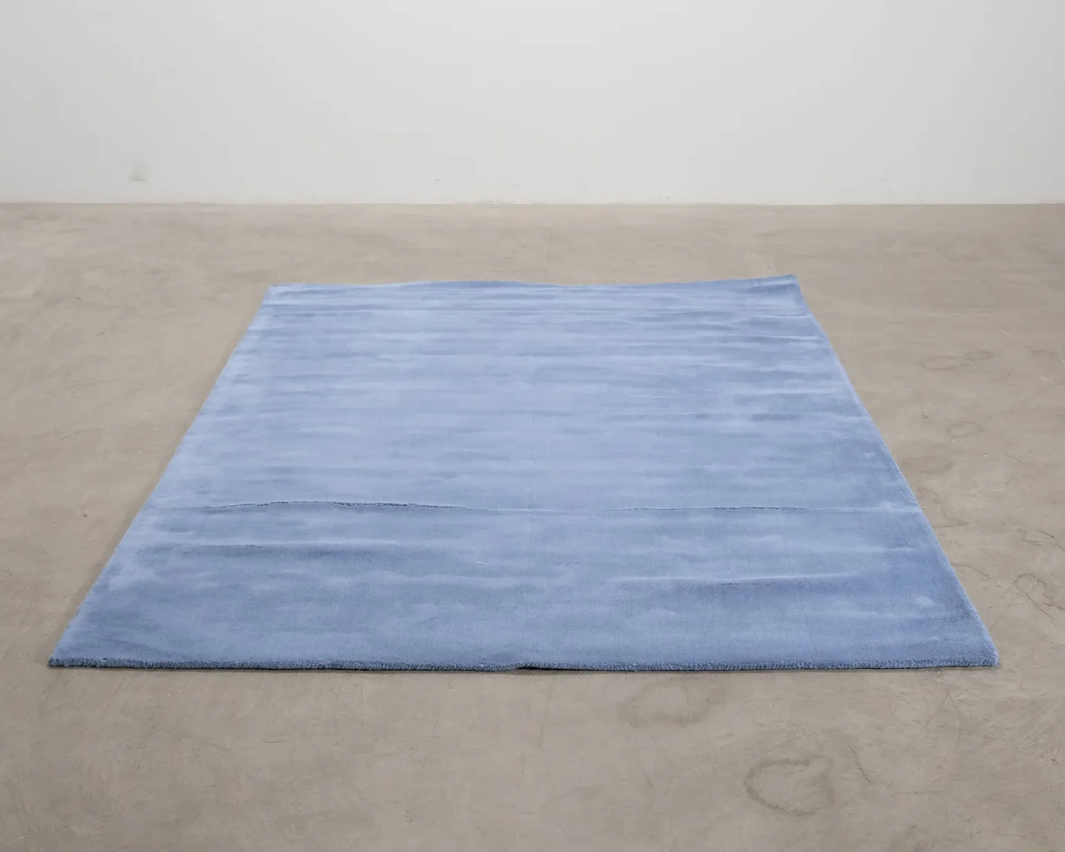 Layered Classic Solid Wool ullmatta 180 x 270 cm cm Cornflower Blue