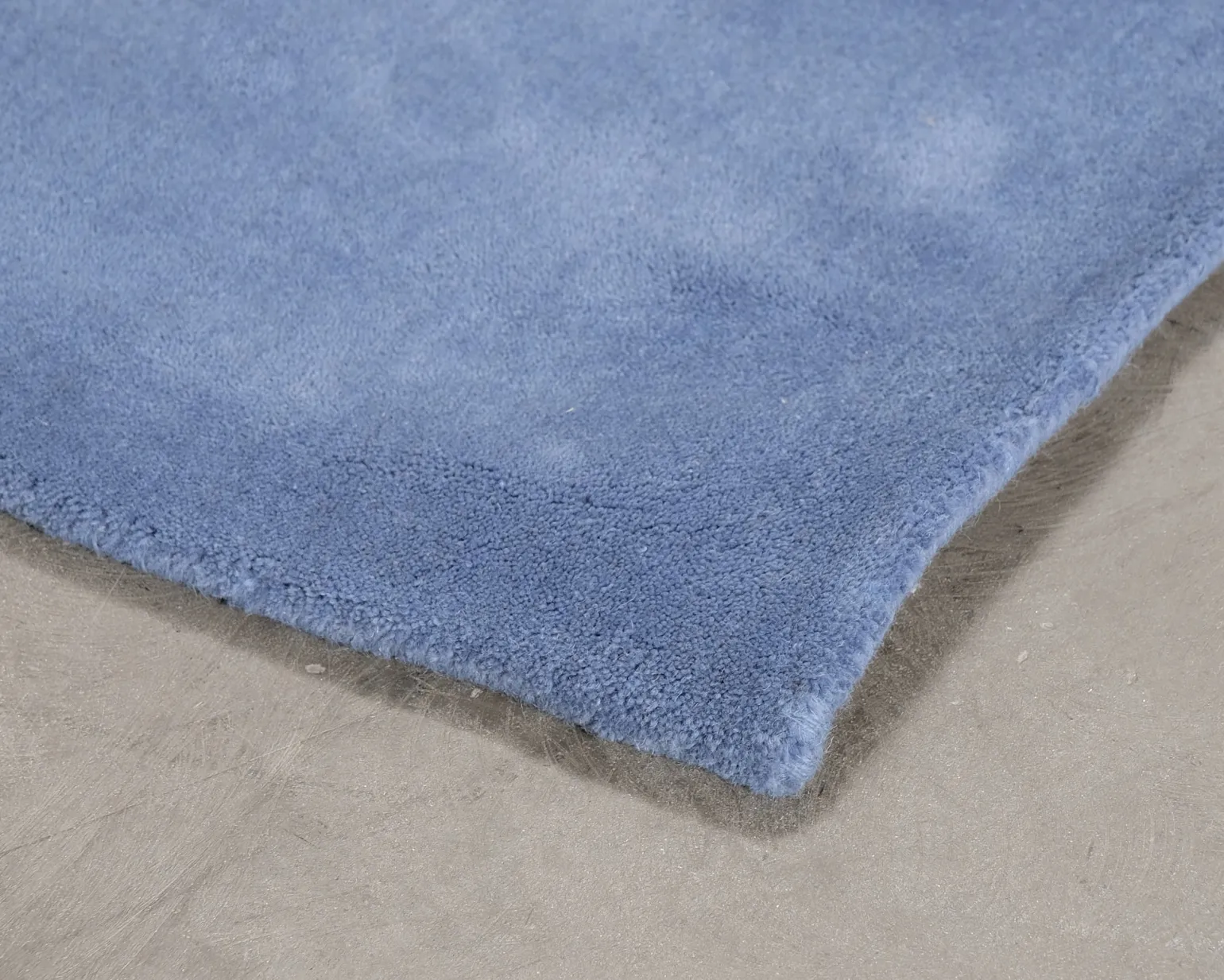 Layered Classic Solid Wool ullmatta 180 x 270 cm cm Cornflower Blue