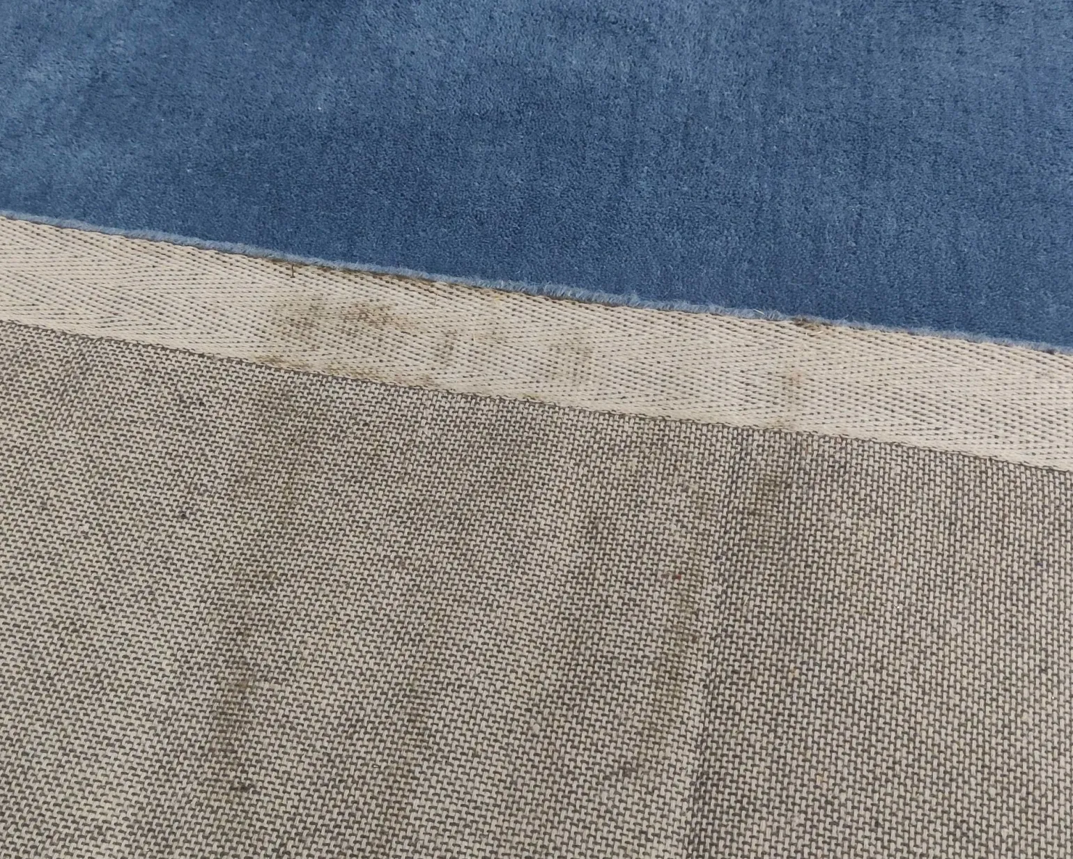 Layered Classic Solid Wool ullmatta 180 x 270 cm cm Cornflower Blue