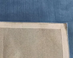 Layered Classic Solid Wool ullmatta 180 x 270 cm cm Cornflower Blue