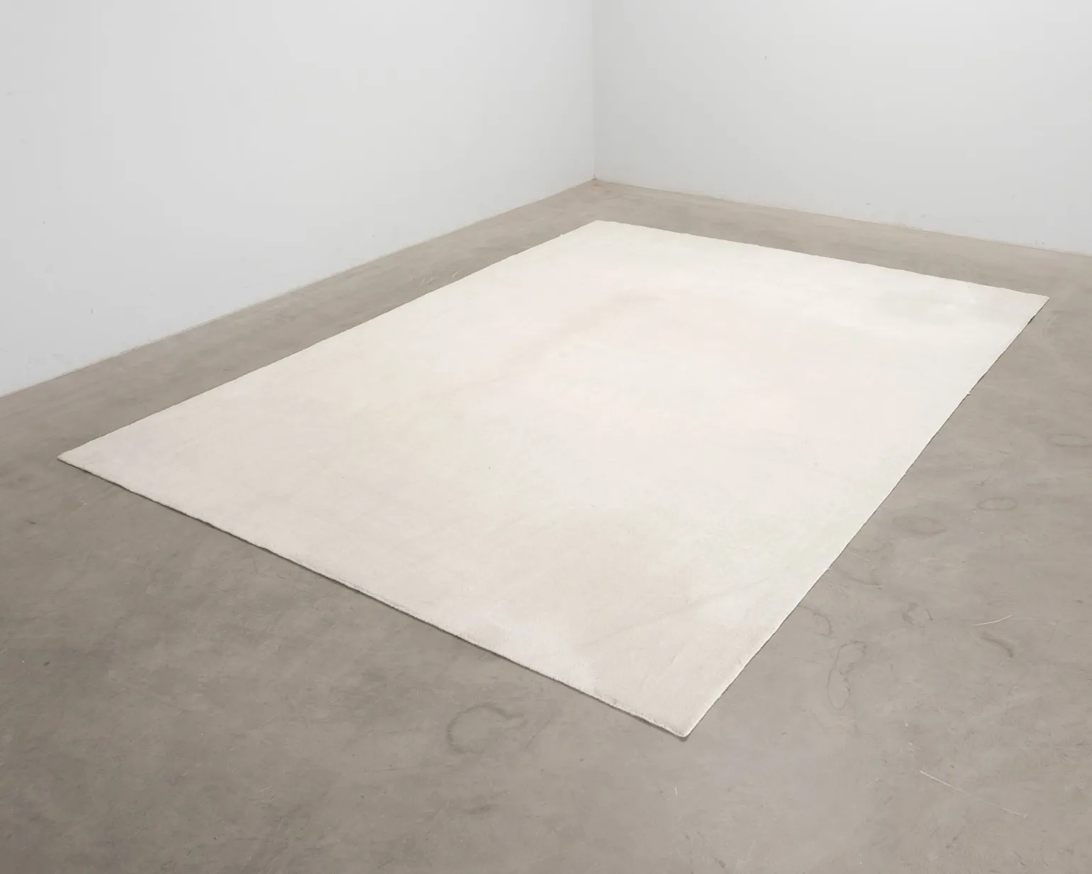 Layered Solid PET matta 257 x 350 cm Bone White