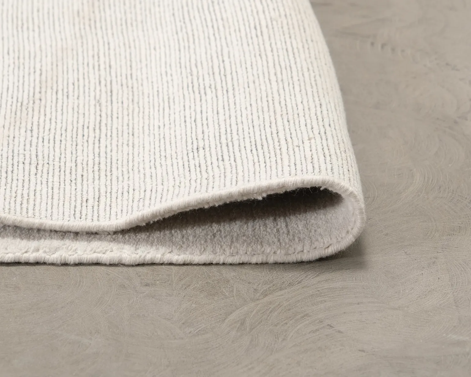 Layered Solid PET matta 257 x 350 cm Bone White
