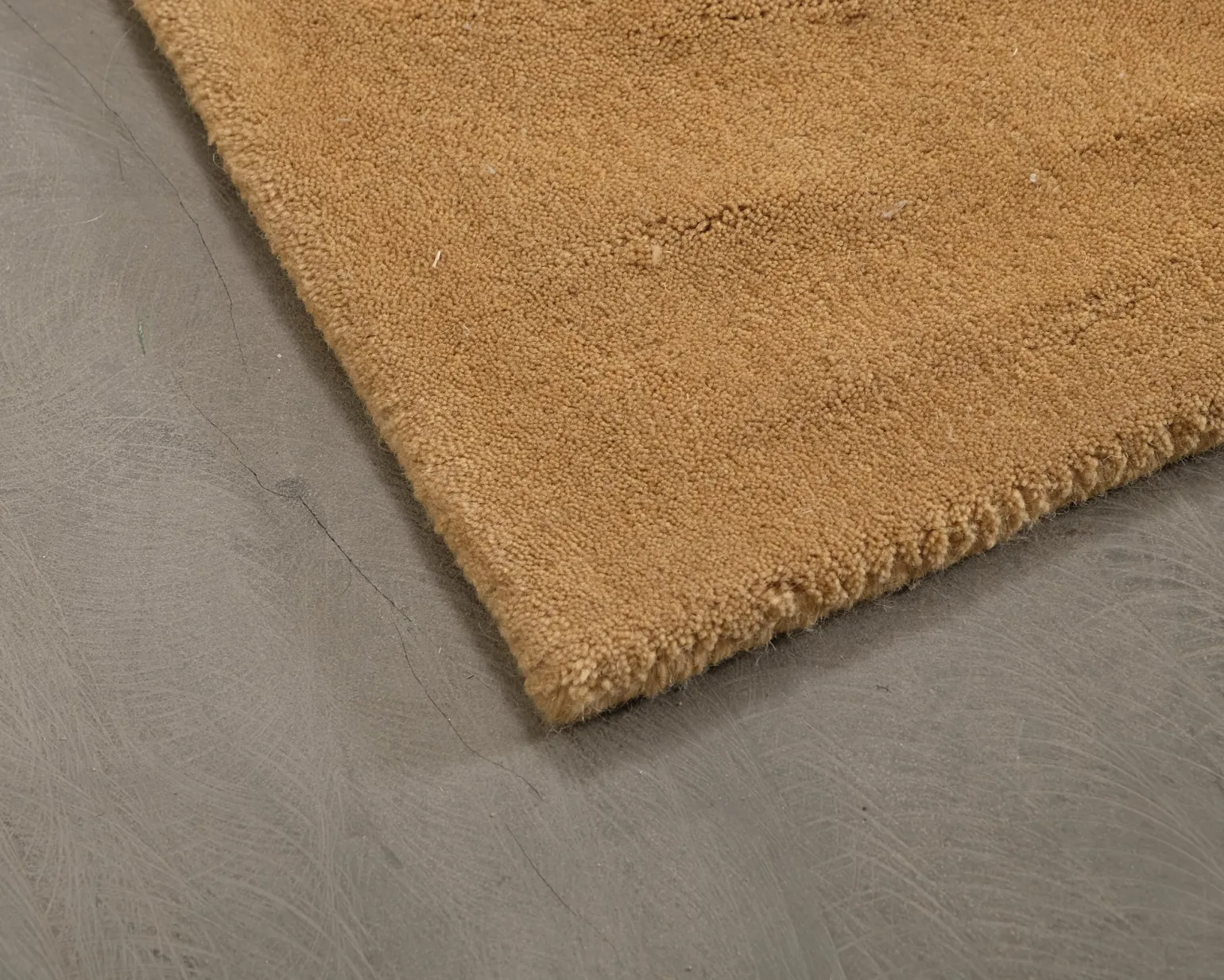 Layered Solid ullmatta 300 x 400 cm Harvest Yellow