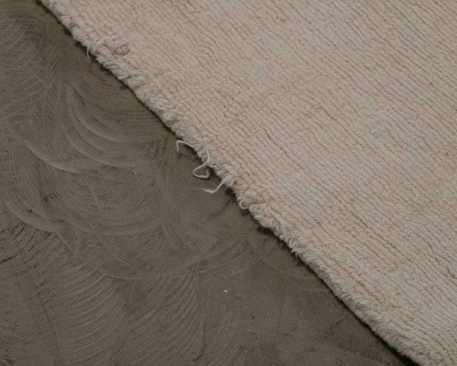 Layered Swedish Grace matta 300 x 400 cm benvit