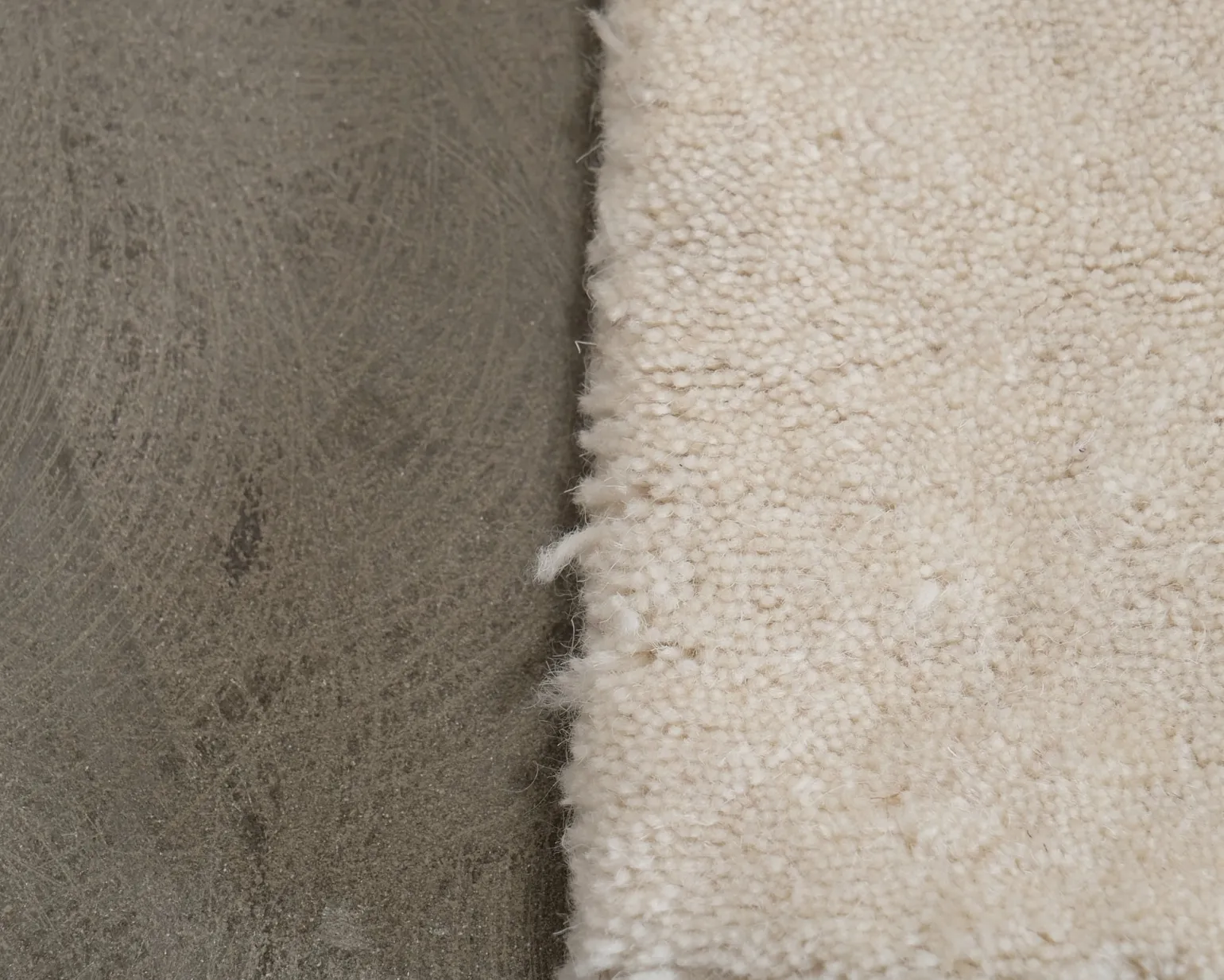 Layered Swedish Grace ullmatta 180 x 270 cm naturvit