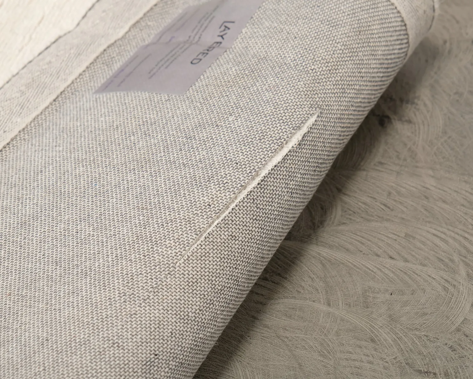 Layered Swedish Grace ullmatta 180 x 270 cm naturvit