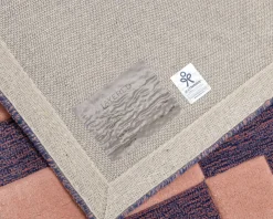 Layered Teklan Frame ullmatta 250 x 350 cm Cobalt Salmon